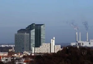 Blick von Münchens Olympiaberg auf die Stadt München