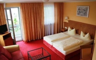 Adressenverzeichnis Tourismus bayerische Seen 10 Hotel Seehof Herrsching am Ammersee