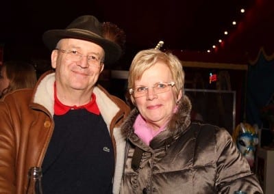 1200 B150402IMG 7899