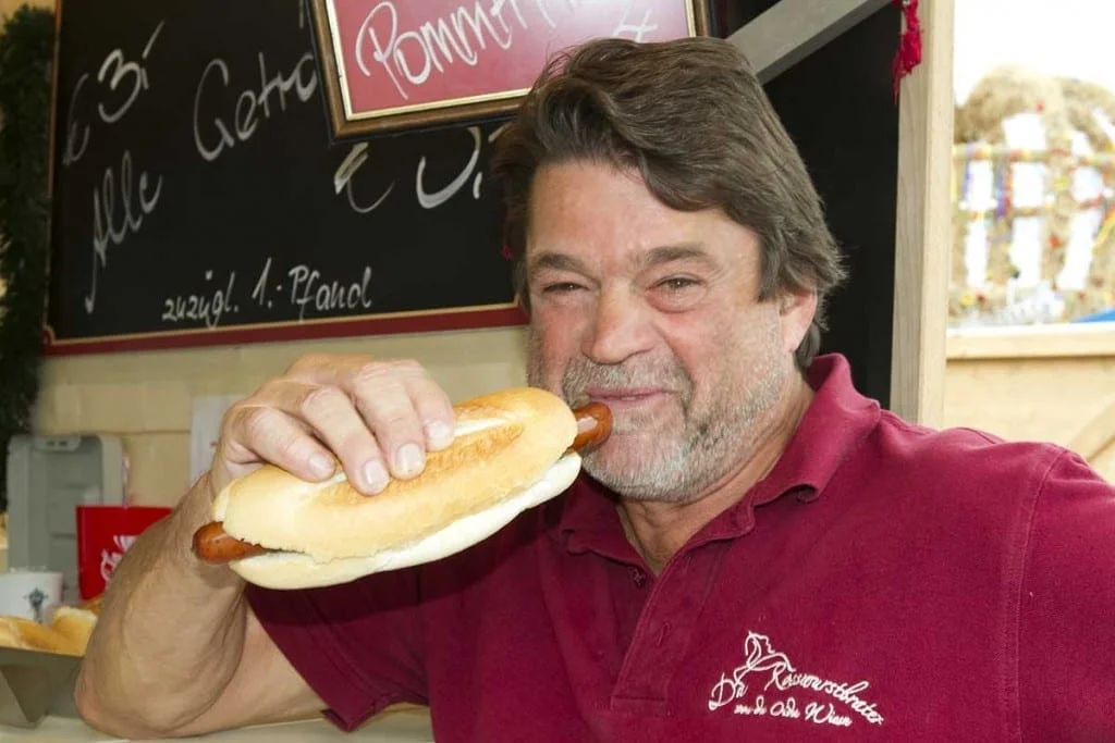 Die Rossbratwursst auf der Oidn Wiesn
