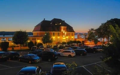 Golfhotel Kaiserin Elisabeth geht in Erneuerungspause 17 Frühlingserwachen Hotel Schloss Berg