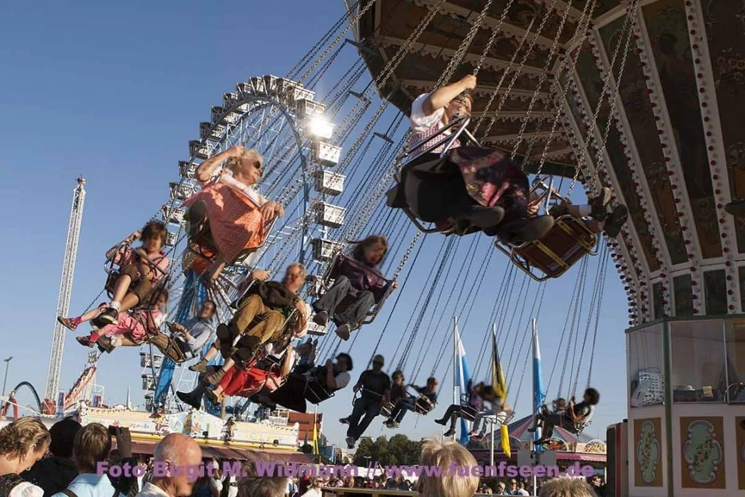 ein teil der oidn wiesn wird in 2016 auf dem ZLF Zentralen Landwirtschaftsfest sein.