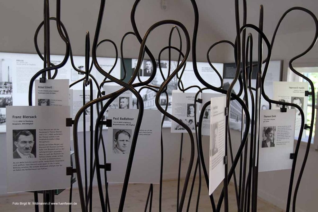 1200 B160805IMG 0708