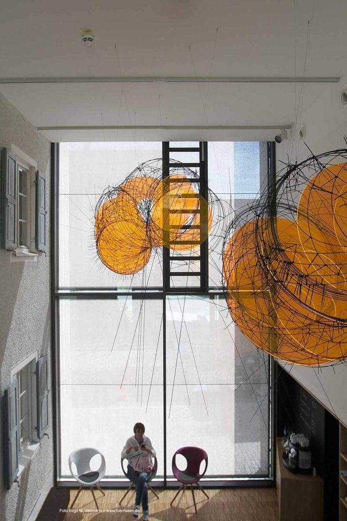 1200 B160805IMG 0729