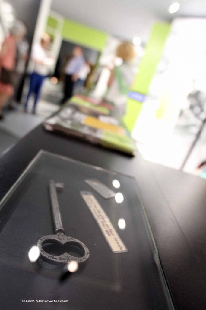 1200 B160805IMG 0808