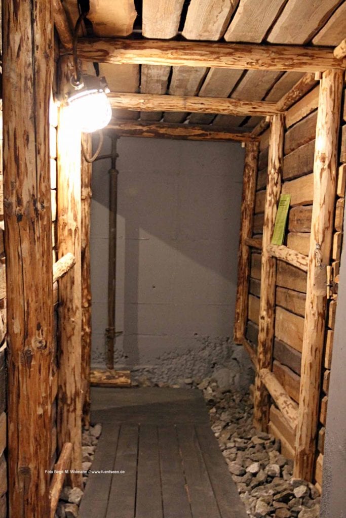 1200 B160805IMG 0810