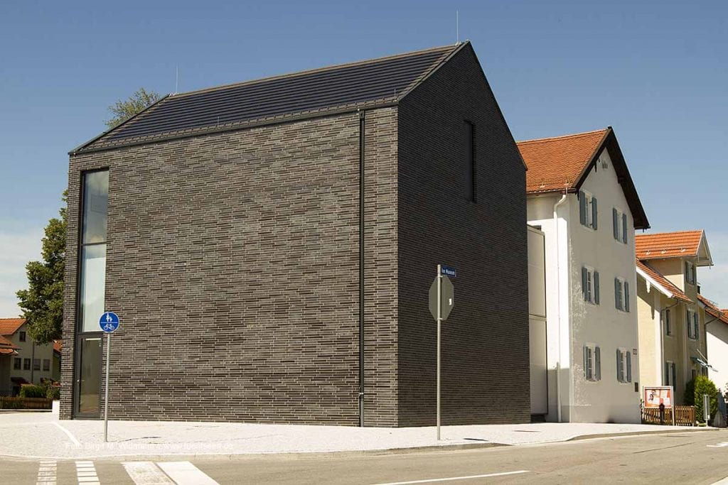 1200 B160805IMG 0837