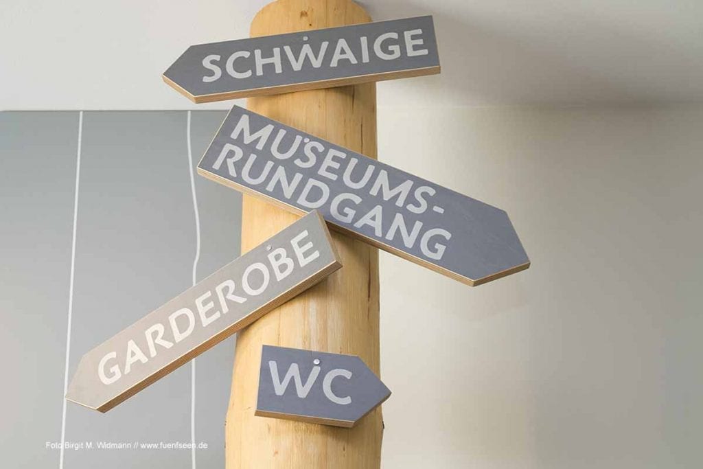 1200 B160805IMG 0883