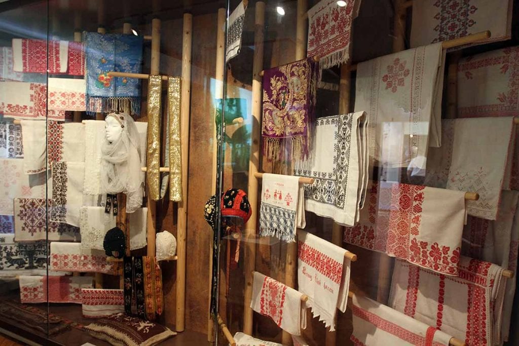 1200 B160805IMG 0912