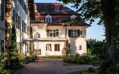 Adressenverzeichnis Tourismus bayerische Seen 3 Biohotel Schlossgut Oberambach, Starnberger See