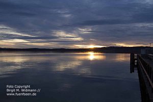 so schön ist der Starnberger See bei Nacht 7 Starnberger See fuenfseen.de Foto Copyright Birgit M. Widmann