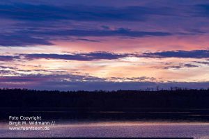 so schön ist der Starnberger See bei Nacht 24 Starnberger See fuenfseen.de Foto Copyright Birgit M. Widmann