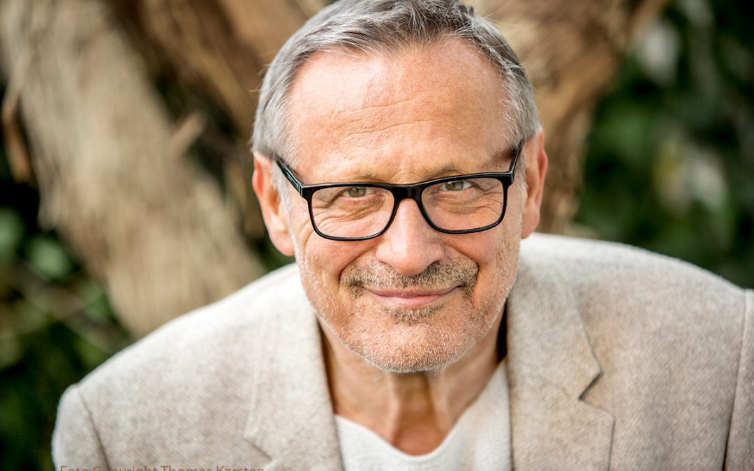Konstantin Wecker liest “Das ganze schrecklich schöne Leben”