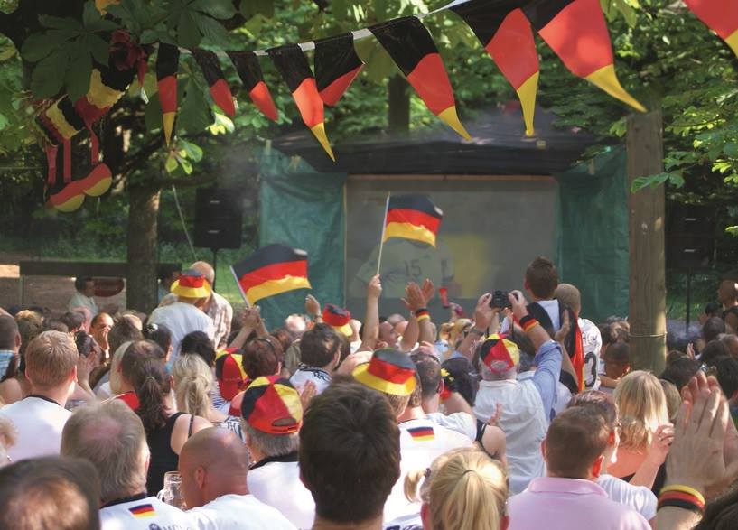Public Viewing Fussball Seehof Ammersee
