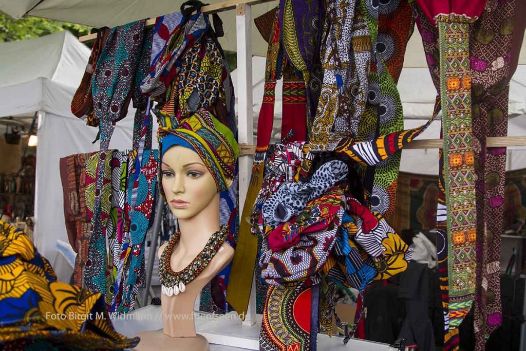 Afrika Markt auf der Strandpromenade Starnberg