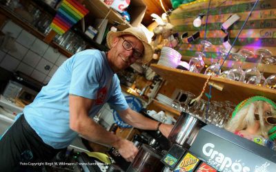 Adressenverzeichnis Tourismus bayerische Seen 14 Bayerische Brandung – das bunte Kiosk Herrsching Strandpromenade