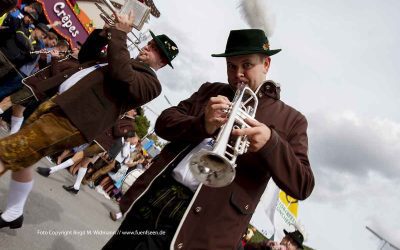 Adressenverzeichnis Tourismus bayerische Seen 10 Einzug der Wiesnwirte Oktoberfest 2018