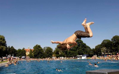 ab 02.02.2023 Kurtheater Tutzing Kinoprogramm 36 Freibadsaison beginnt in München