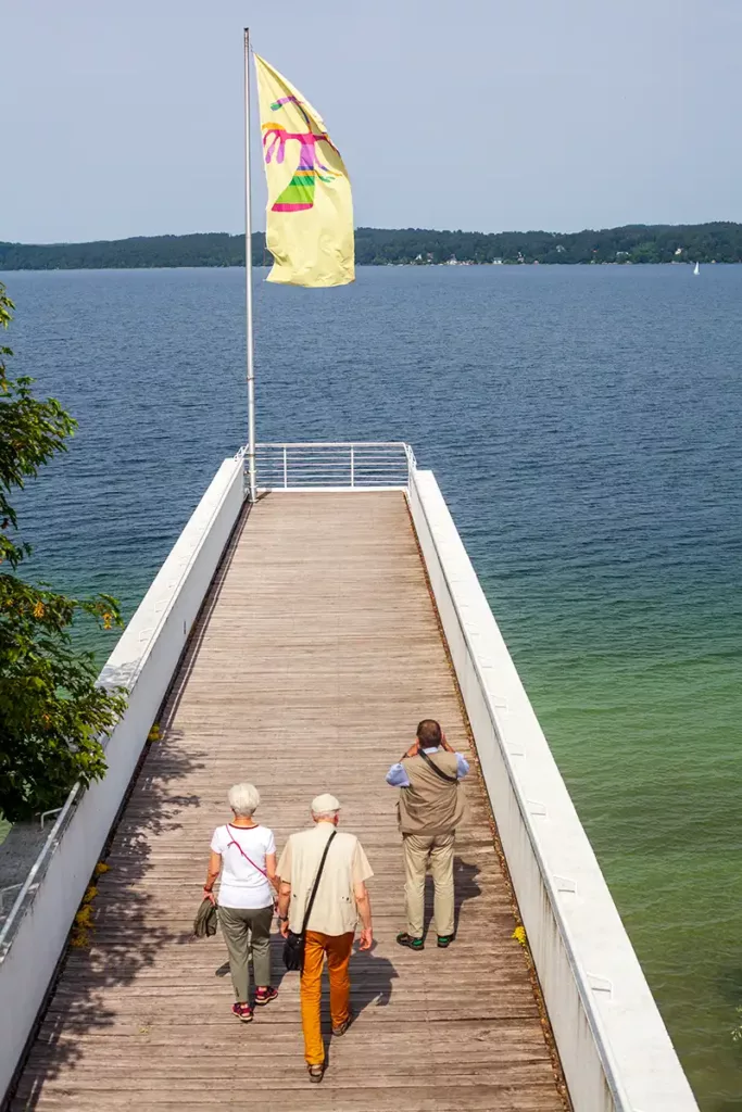 Der Steg Buchheim Museum der Phantasie Bernried am Starnberger See Bayern
