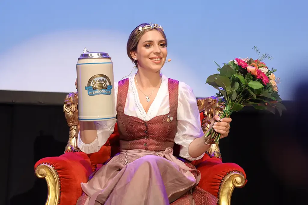 Anna Winkler aus Unterfranken ist die neue Bayerische Bierkönigin