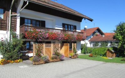 Adressenverzeichnis Tourismus bayerische Seen 13 Unterkunft Brombergerhof Starnberger See