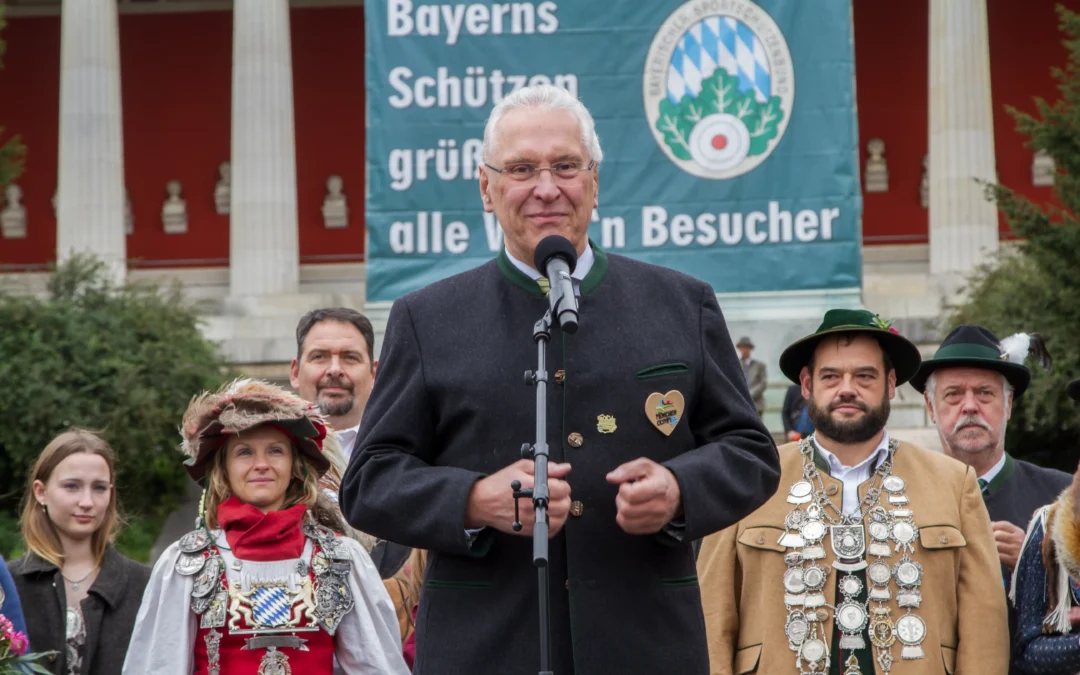 Oktoberfest München – Abschluss Böllerschießen