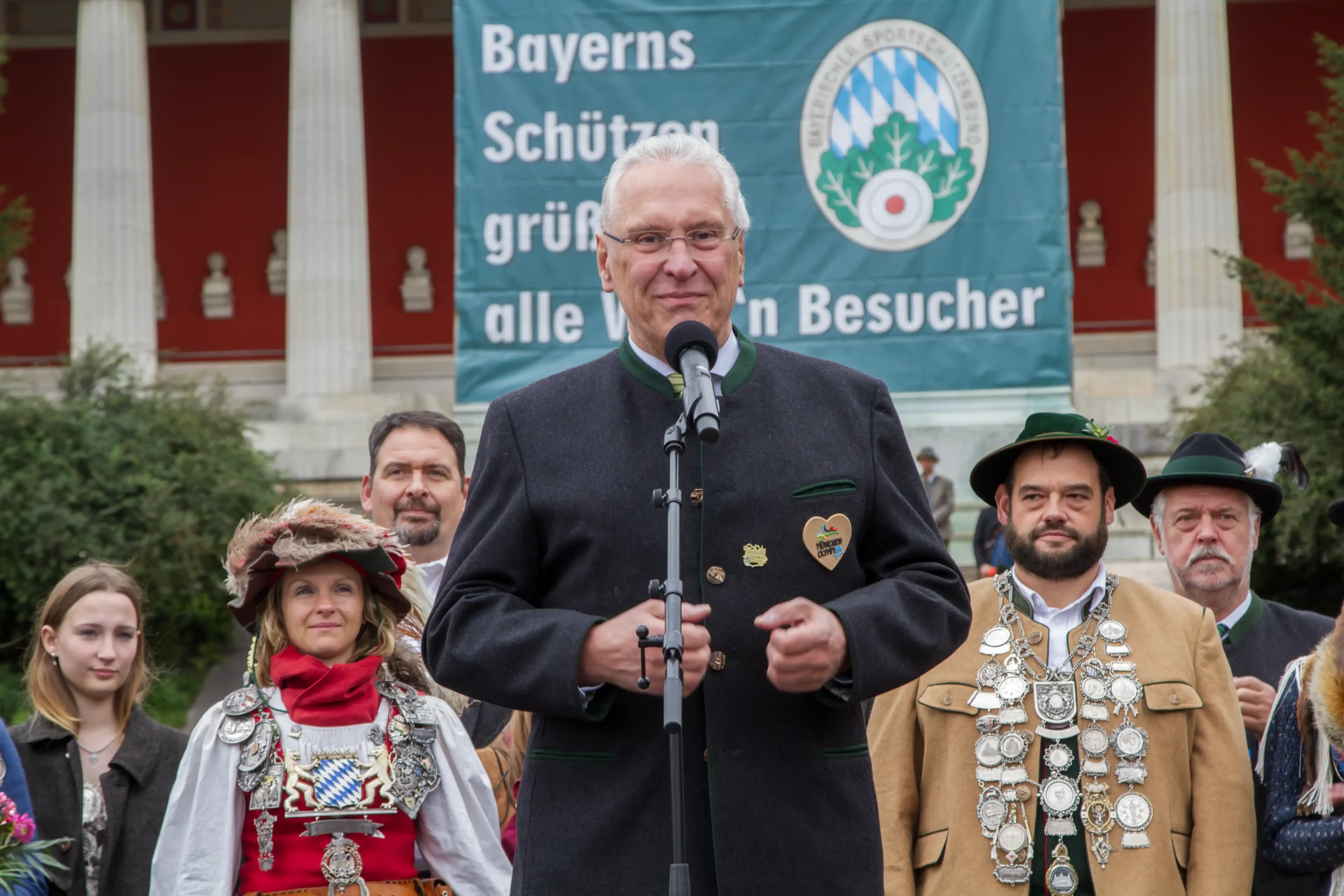 fuenfseen-3840-oktoberfestBöllerschiessen Bavaria Oktoberfestbwidmann Kopie