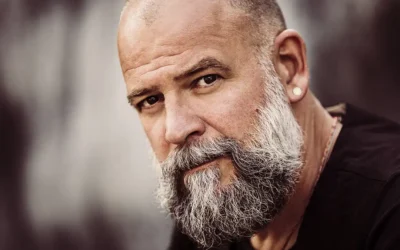 Martin Kälberer Raum hoch 2 Ammersee